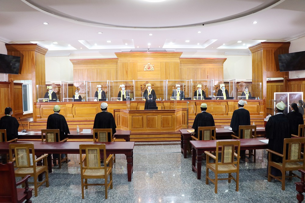 ပြည်ထောင်စုတရားလွှတ်တော်ချုပ် အထူးအယူခံခုံရုံး ရုံးထိုင်ခြင်း